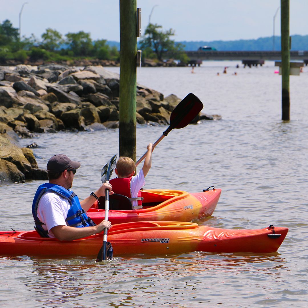 Camper and Jamestown 4-H staff enjoy kayaking on the James River